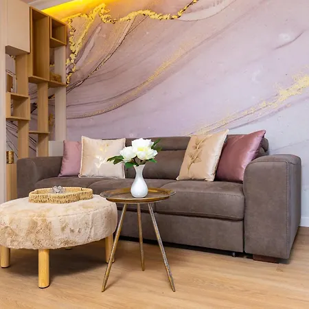 Stylish Escape 1bd In By Flat Mаnager Apartmán