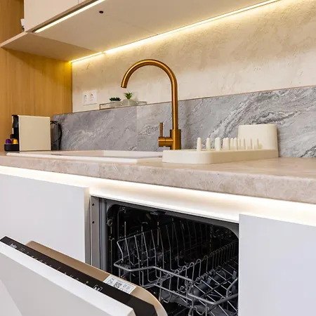 Stylish Escape 1bd In By Flat Mаnager